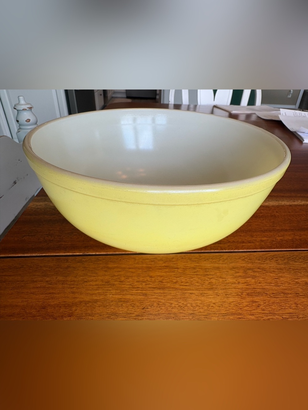 Vintage Yellow Pyrex TM Reg (404) series bowl- 10”